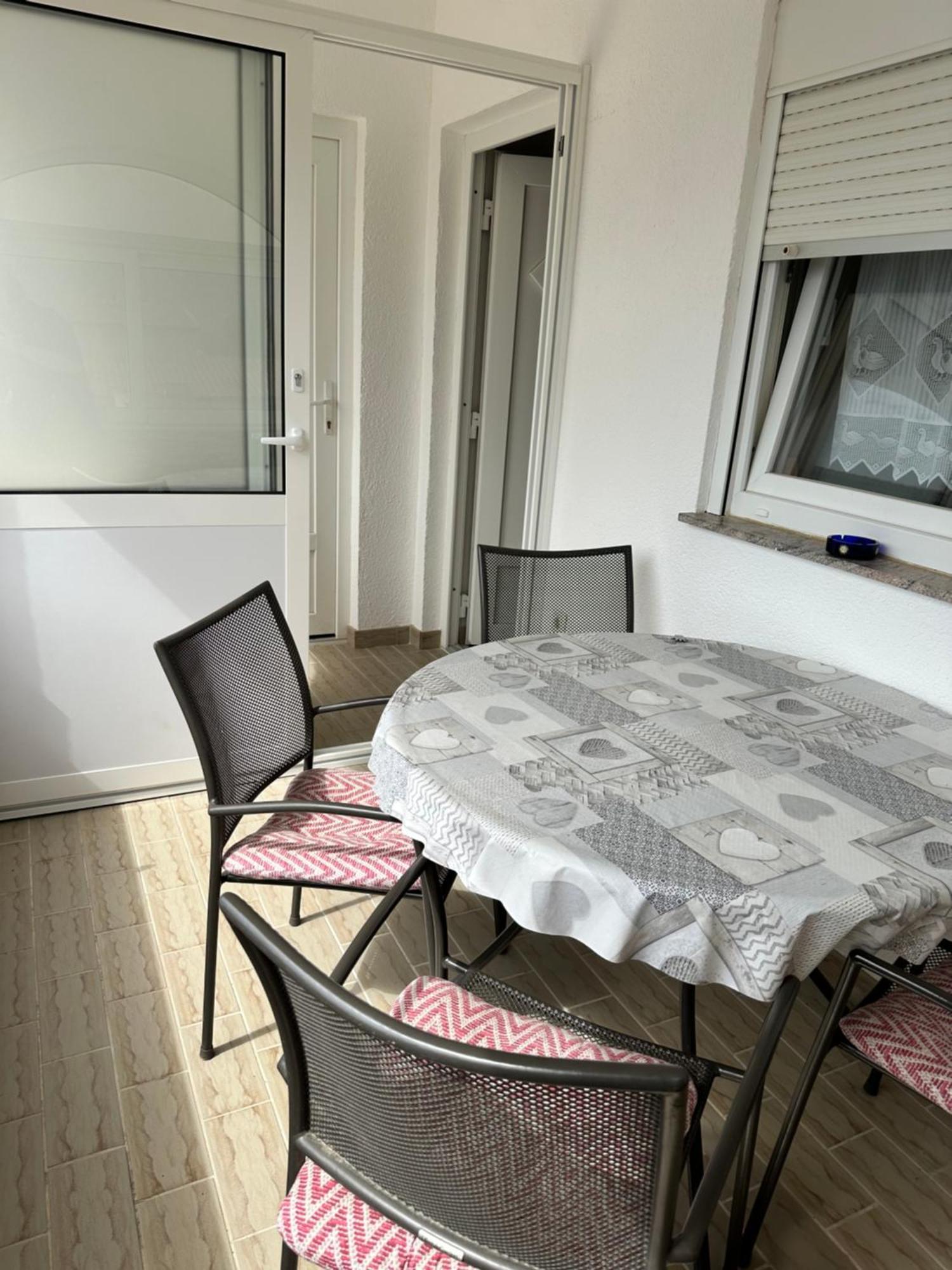 Apartments Kristina Vir Exteriér fotografie